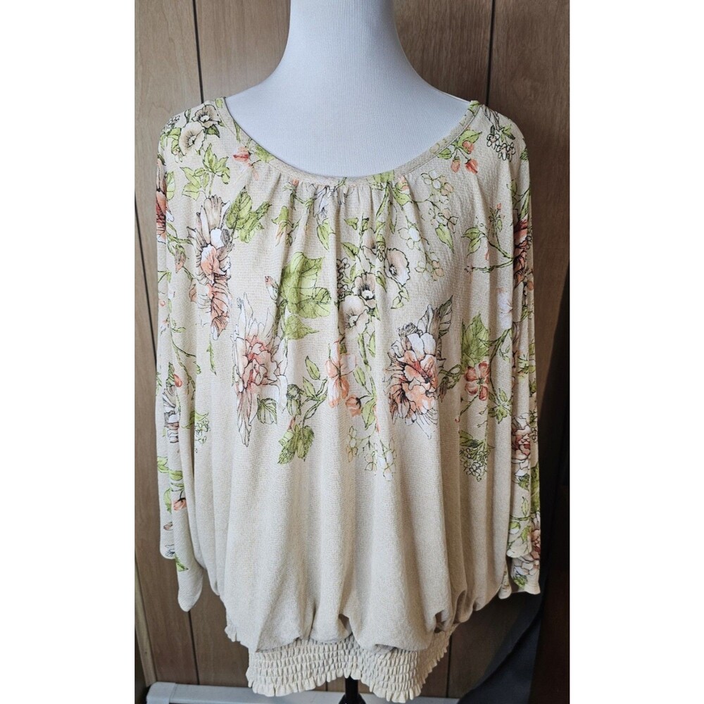 Susan Graver 1X Floral Blouse Beige Peach Green 3/4 Sleeve Smocked Hem Lined